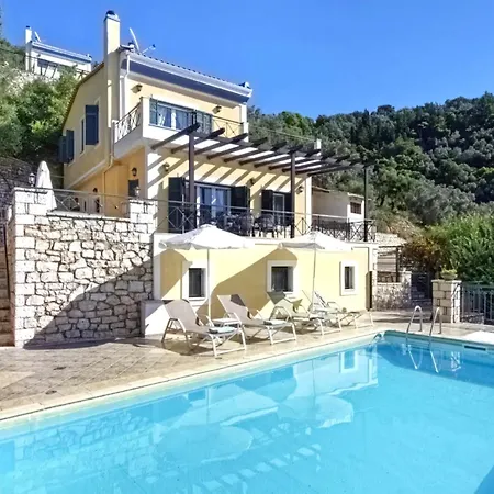 Argiri - Seafront Luxury Villa, P-pool, Seaviews, Walk To 别墅