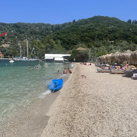 Argiri Meganisi - Seafront Luxury Villa, P-pool, Seaviews, Walk To Vilă