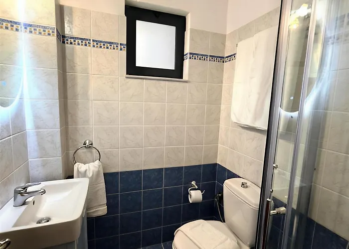 Argiri - Seafront Luxury Villa, P-pool, Seaviews, Walk To