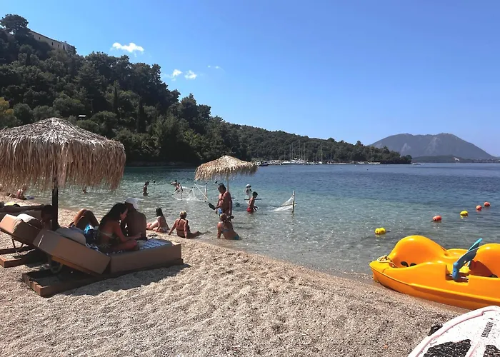 Argiri - Seafront Luxury Villa, P-pool, Seaviews, Walk To *